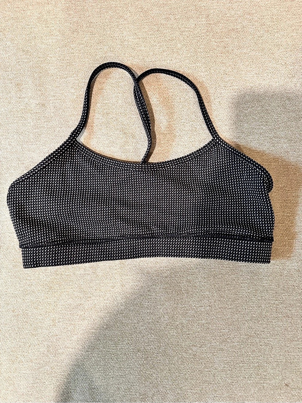 Lululemon Energy Bra Black Sports Bra. Size 10